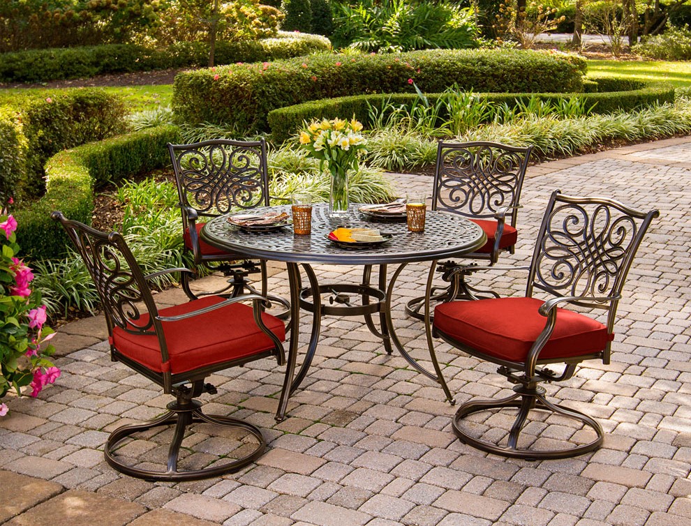 Traditions 5-Piece Outdoor Furniture Set